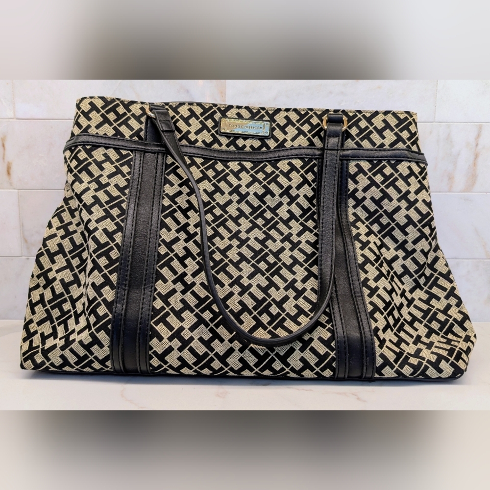 Tommy Hilfiger Black & Cream Signature Canvas Tote